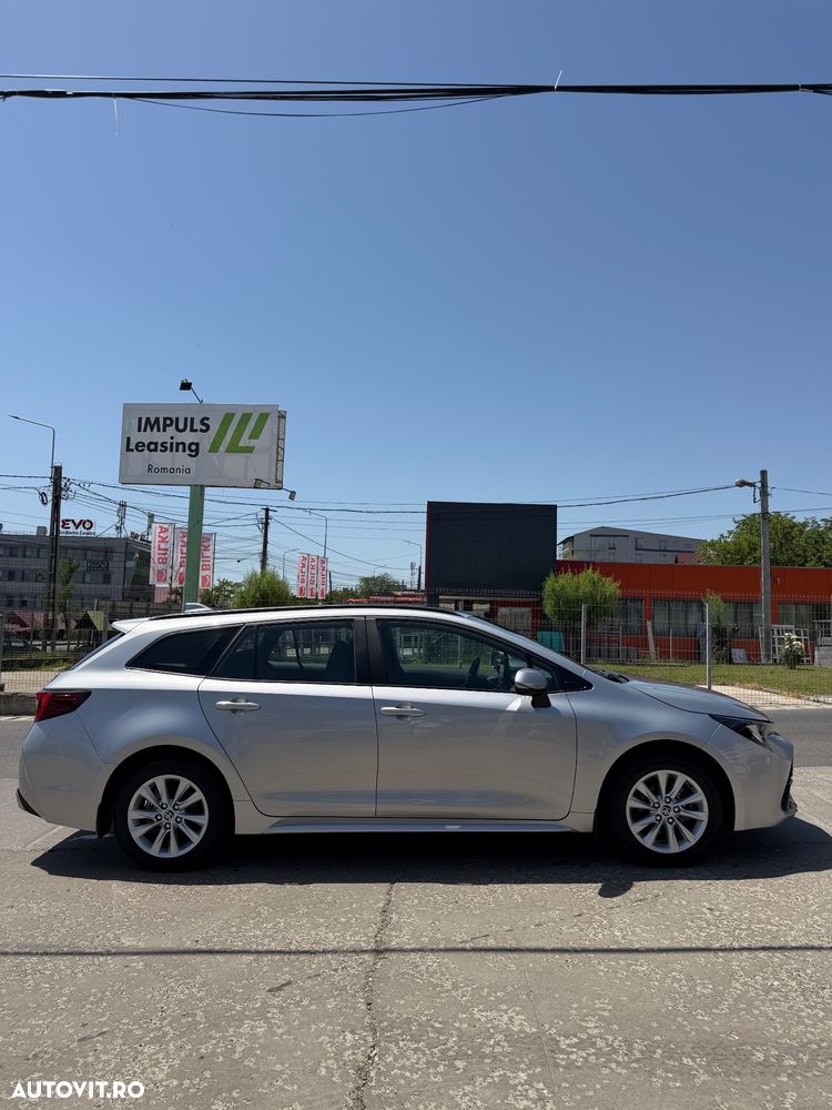 Toyota Corolla 1.8 HSD Business - 4