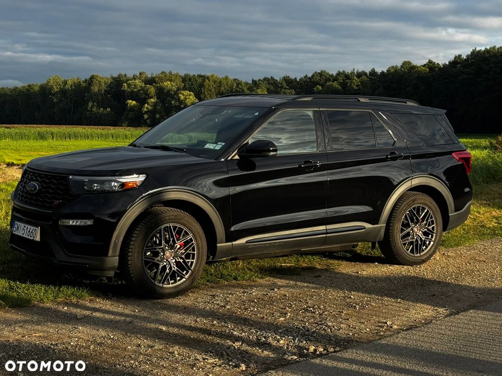Ford Explorer - 25