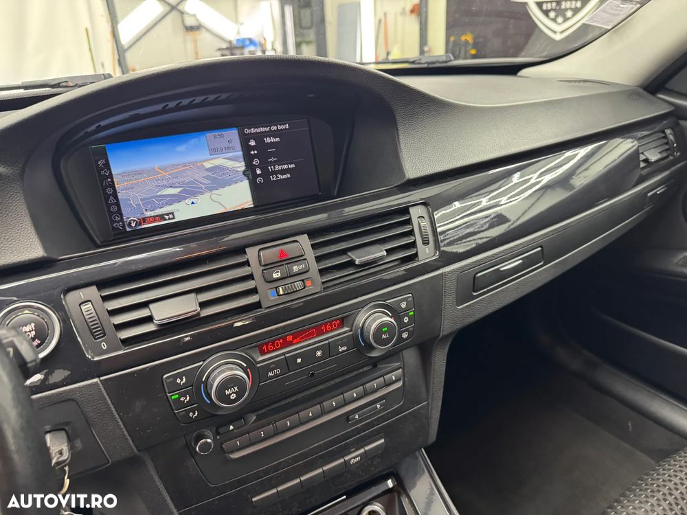 BMW 3 Series 2012 — imagine 24