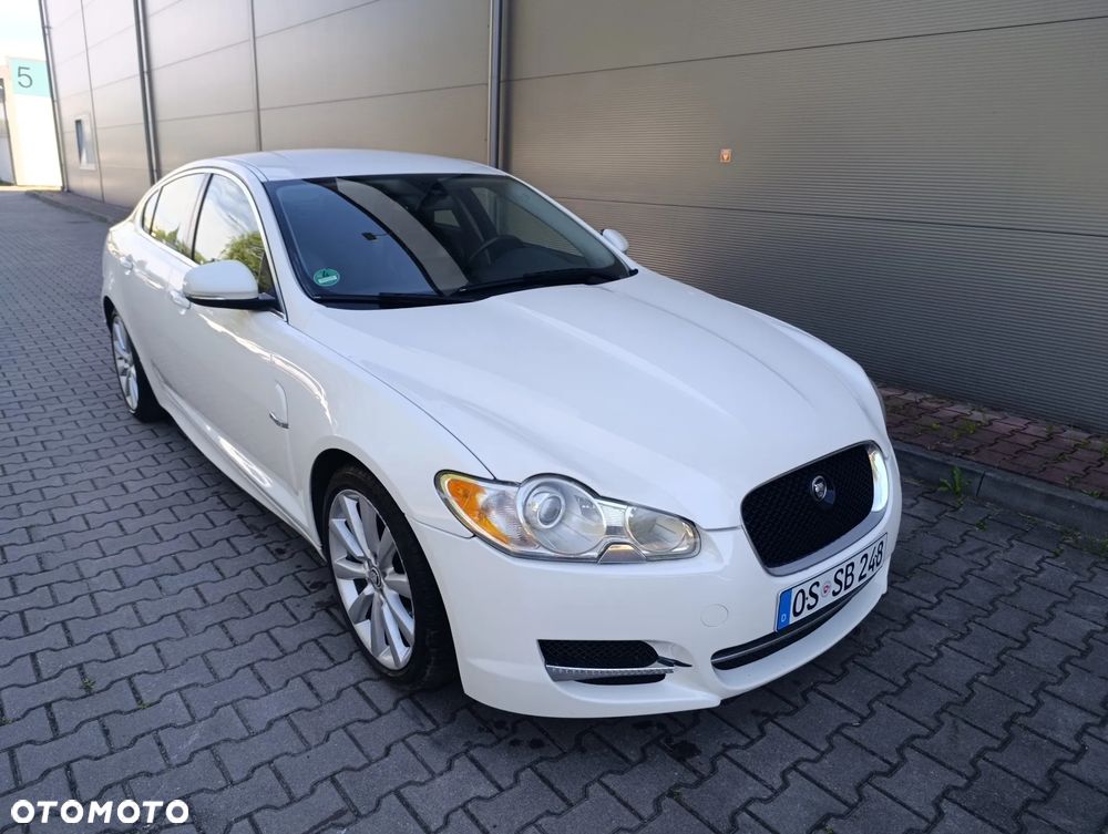 Jaguar XF 3.0 V6 S Pace - 2