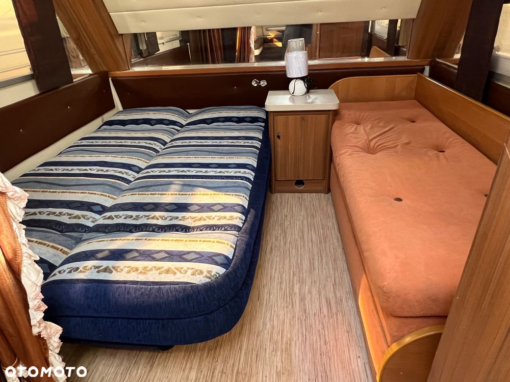 Hobby PREMIUM 610 2013r. I inne Fendt DIAMANT 590 i LMC kondor 650 i Caravelair PRESTIGE 610 i Dethlefs EMOTION 700 i Tabbert VIVALDI 450 i Caravelair RUBIS 395 - 6