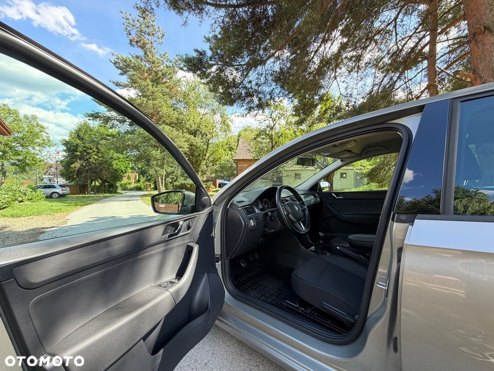 Skoda RAPID 1.2 TSI Elegance - 13