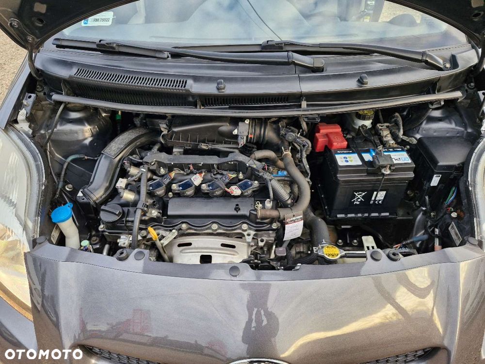Toyota Yaris - 31