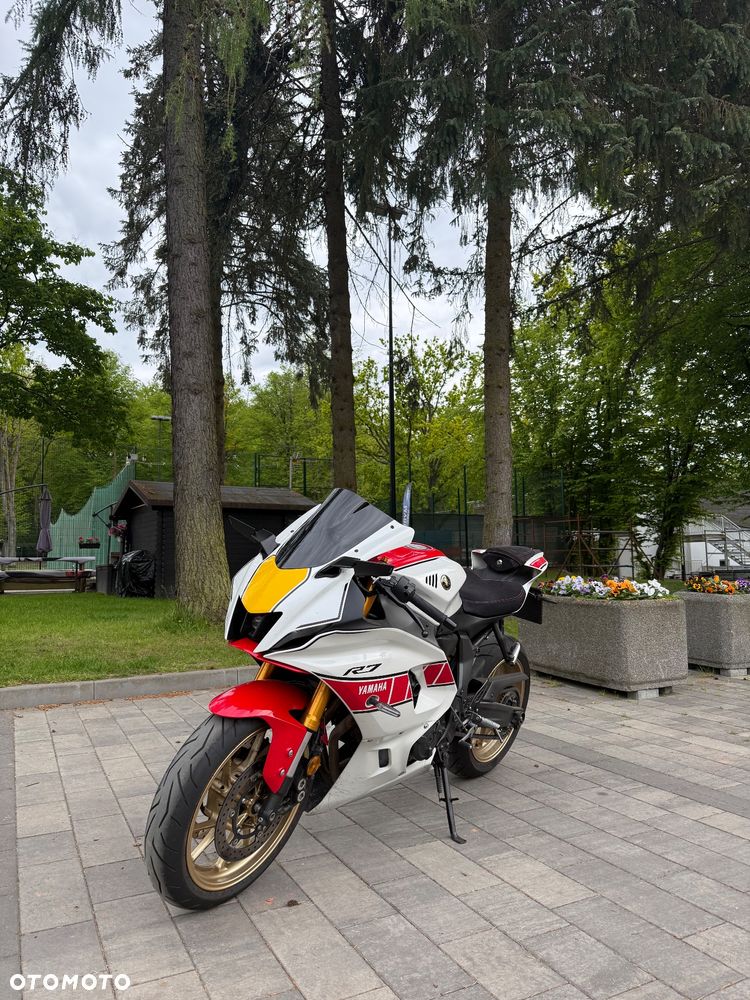 Yamaha R7 - 2