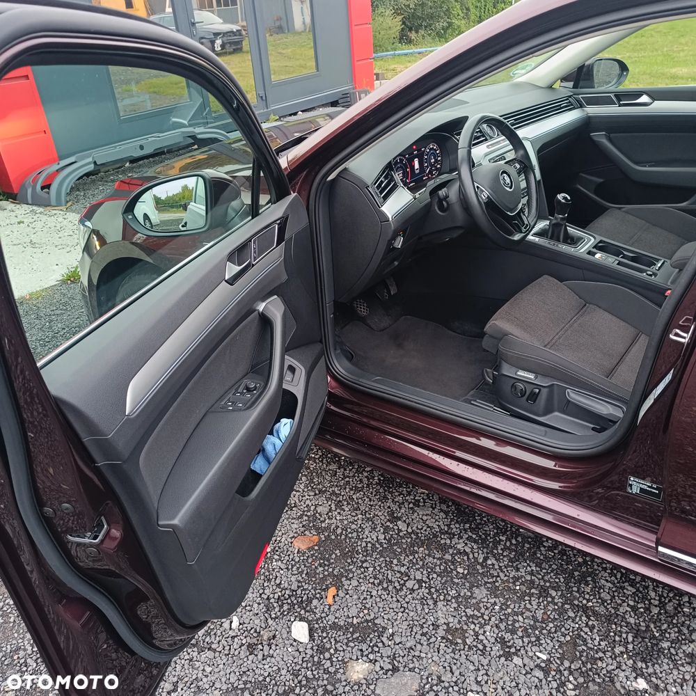 Volkswagen Passat 2.0 TDI BMT 4Mot Highline - 9