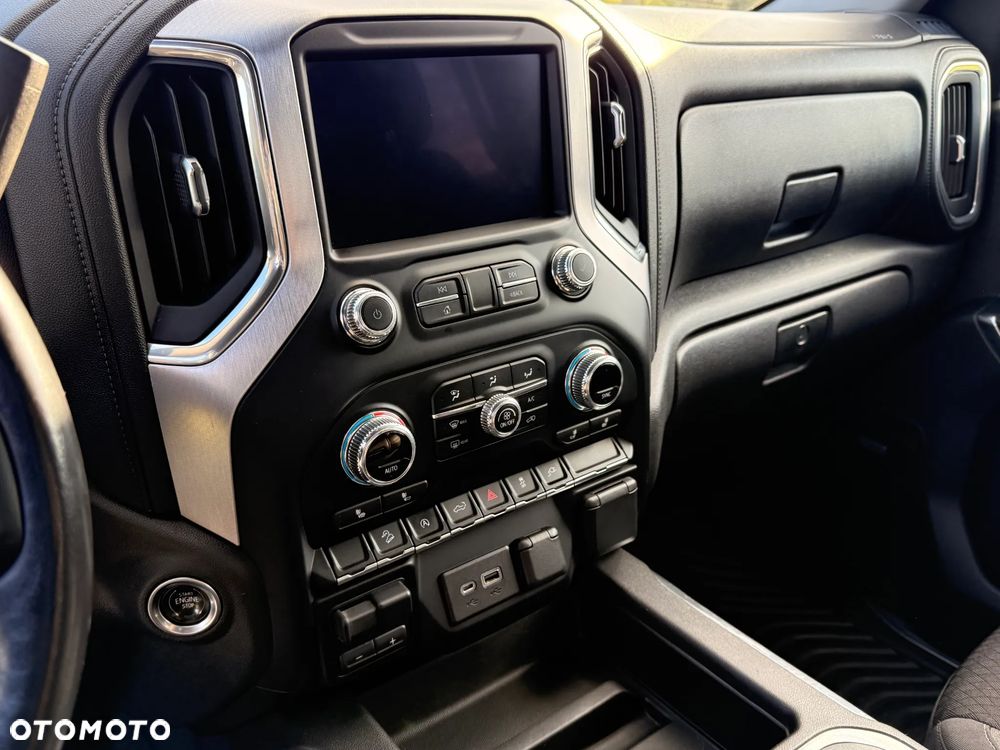 GMC Sierra - 13