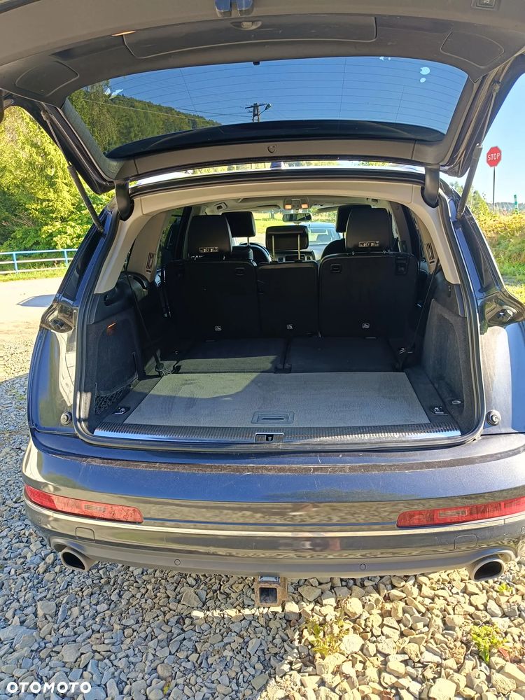 Audi Q7 - 7