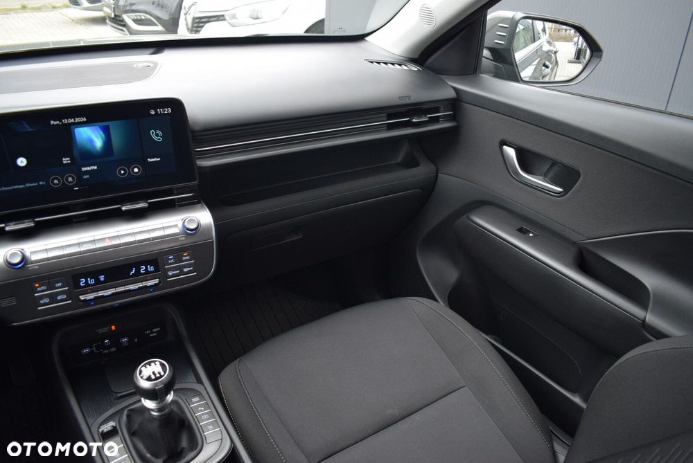 Hyundai Kona - 17