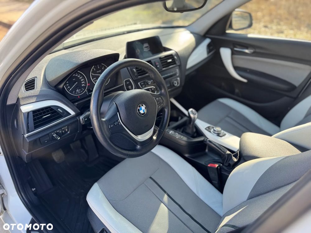 BMW Seria 1 120d xDrive BluePerformance Urban Line - 24