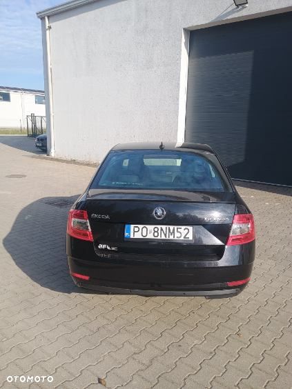 Skoda Octavia 2019 photo 2