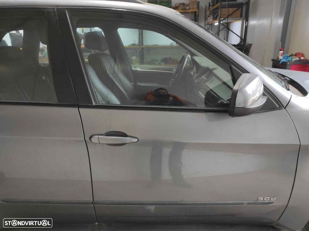 PORTA FRENTE DIREITA BMW X5 (E70) 3.0D - 1