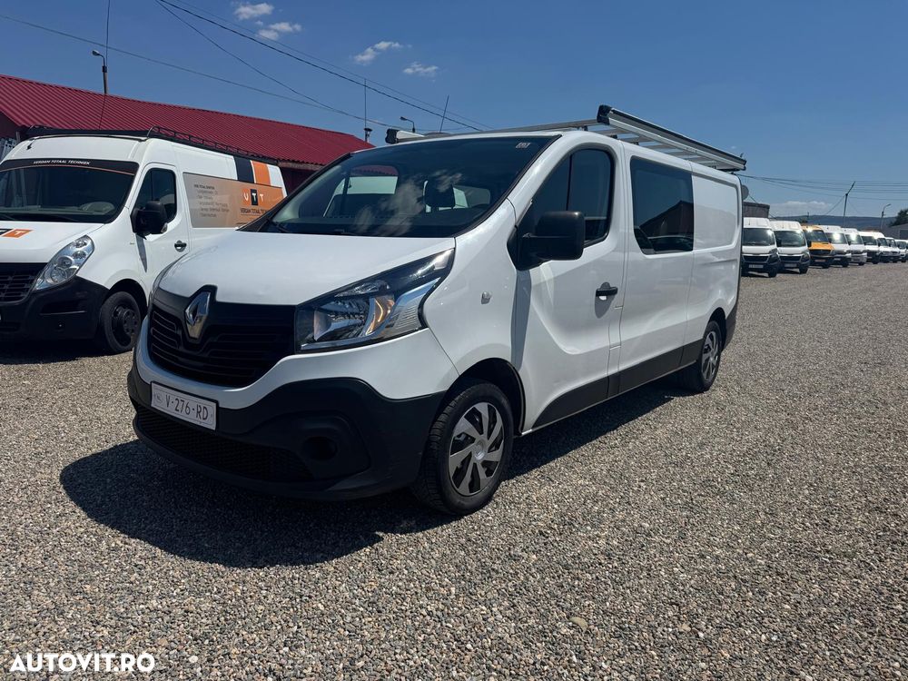 Renault TRAFIC - 2