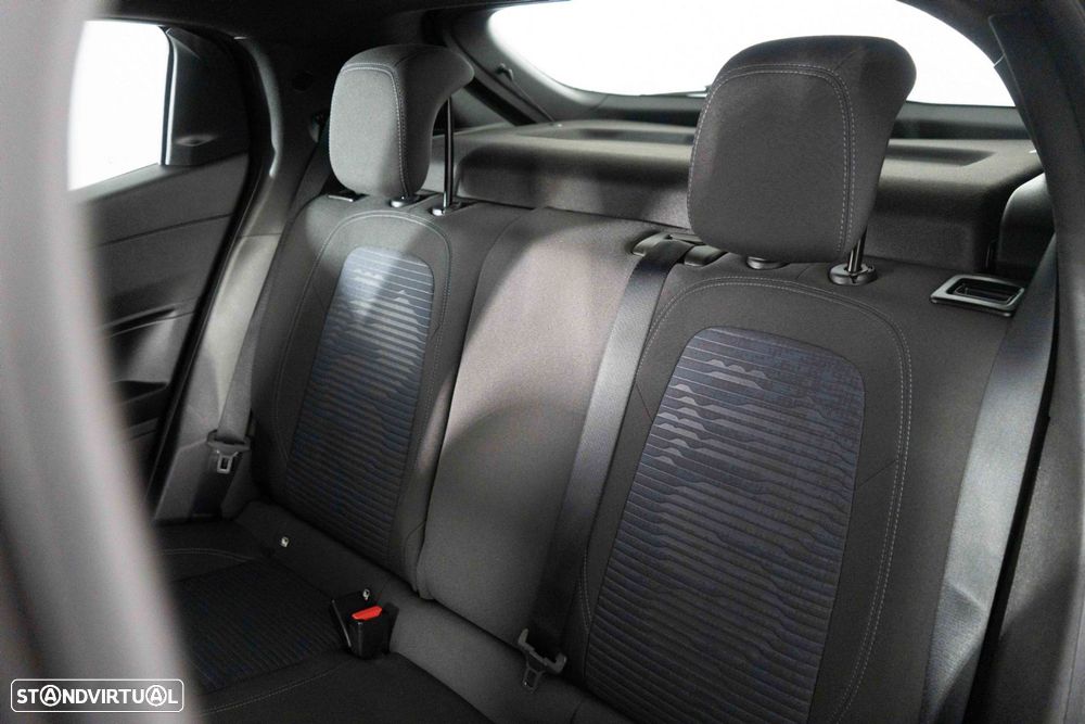 Alfa Romeo Junior Elletrica 50 kWh Launch Edition - 11