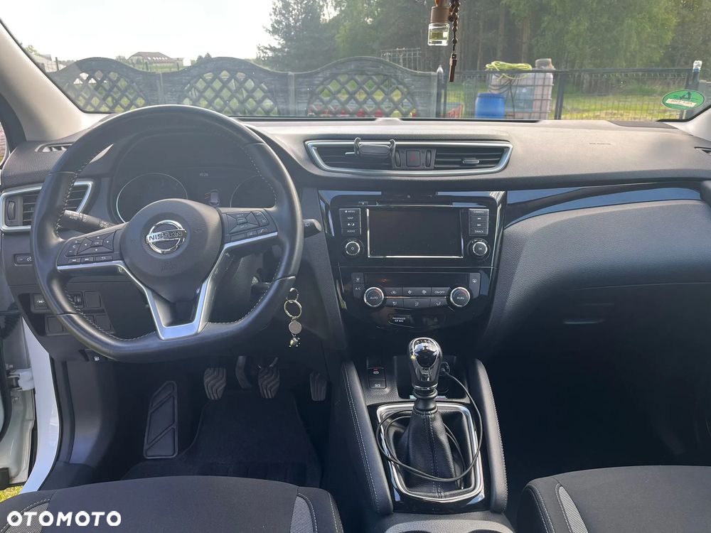 Nissan Qashqai 1.3 DIG-T Acenta - 28
