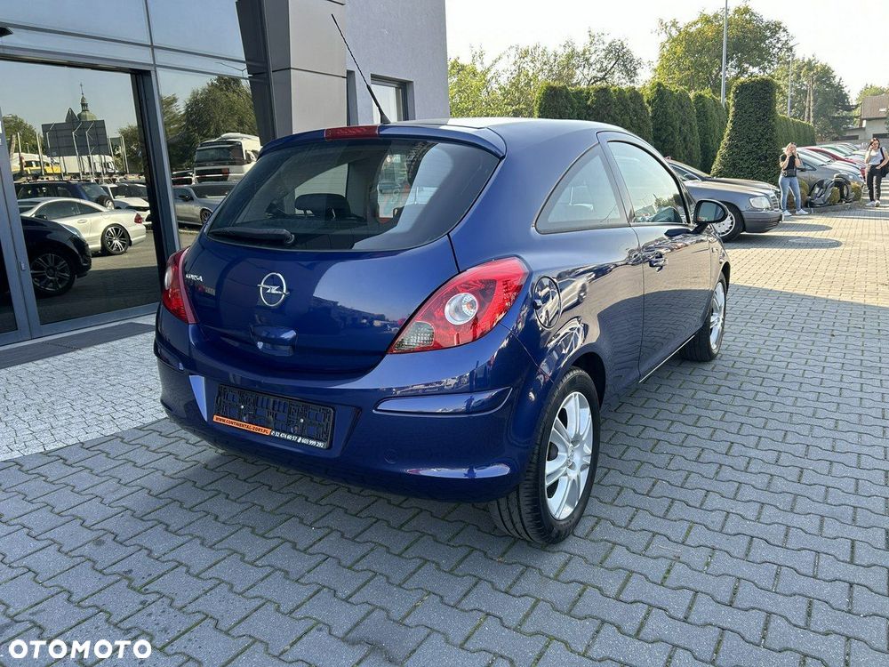 Opel Corsa - 4