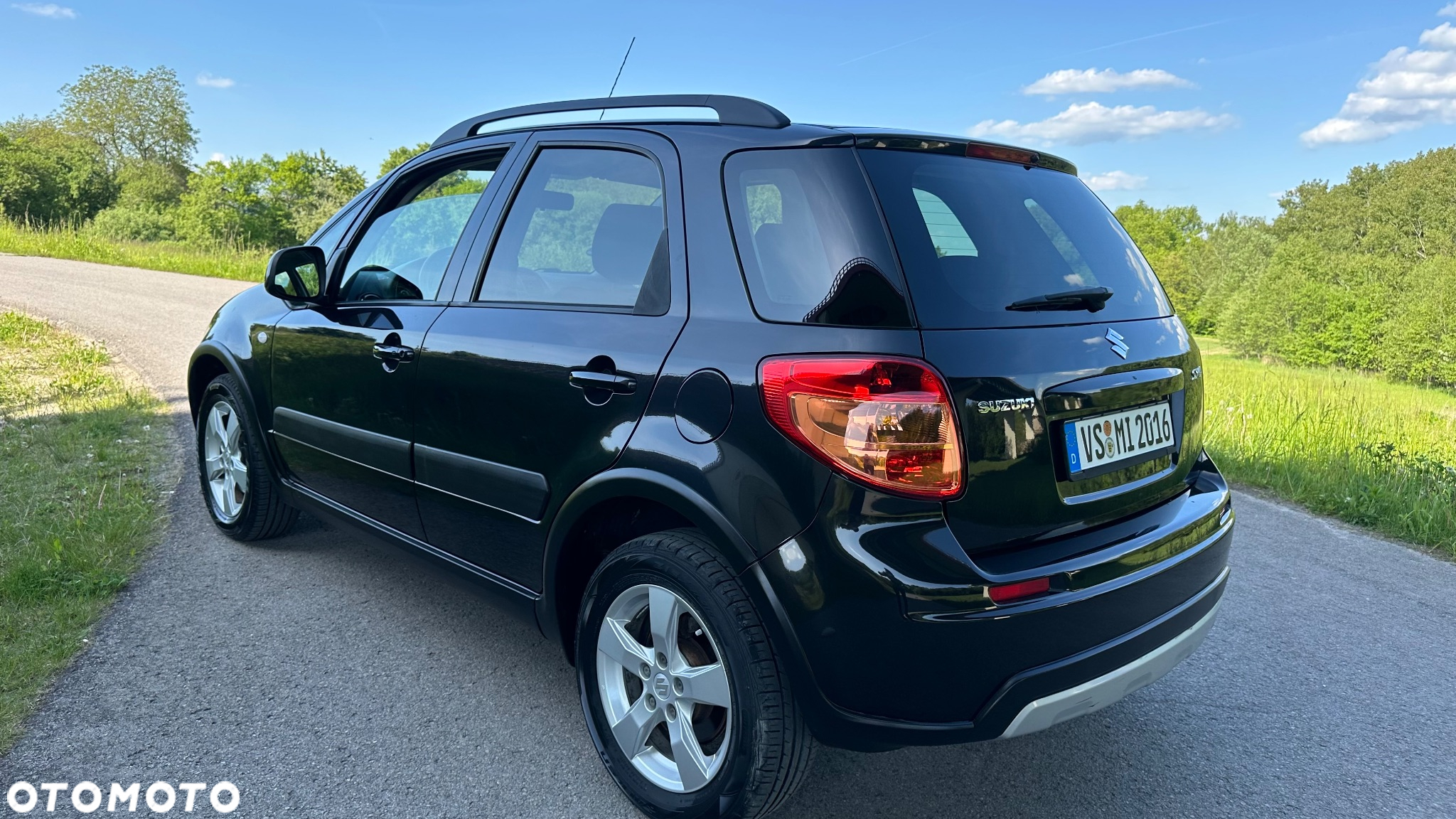 Suzuki SX4 1.6 Comfort - 12