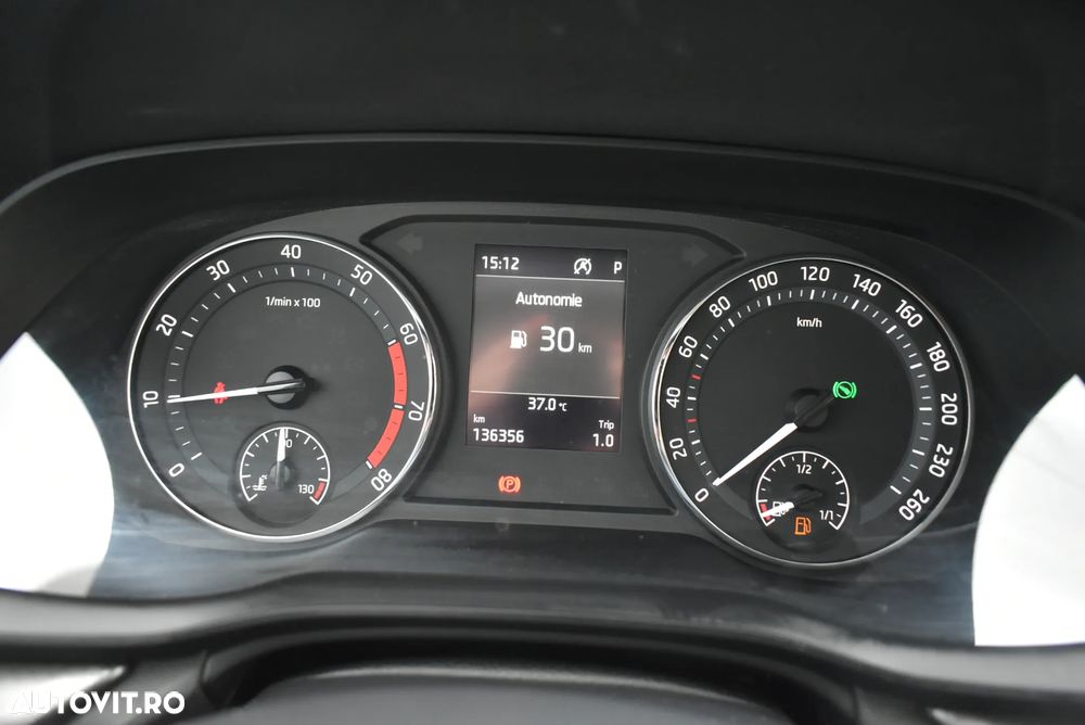 Skoda Octavia 1.5 TSI DSG Mild Hybrid Ambition - 6