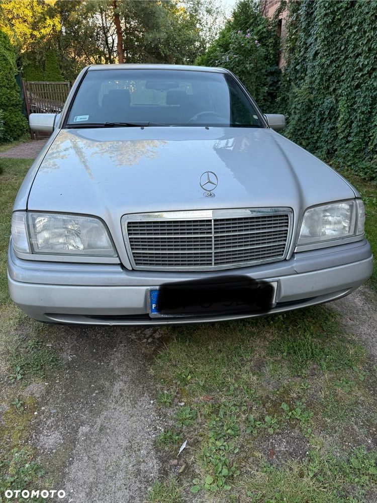 Mercedes-Benz Klasa C - 2