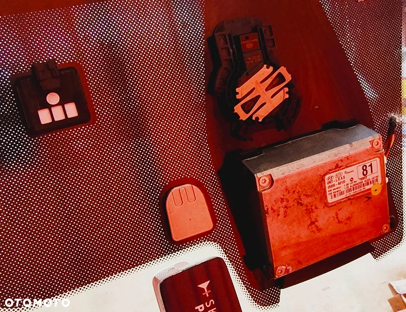 Szyba czołowa przednia Kia Optima  SENSOR GRZANA - 5
