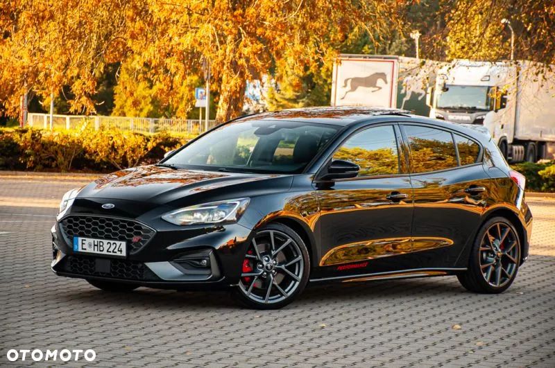 Ford Focus 2.0 EcoBlue ST - 8