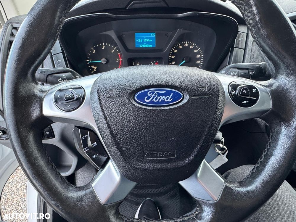 Ford TRANSIT - 13