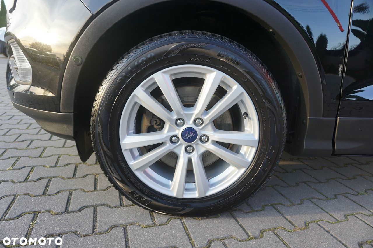 Ford Kuga - 23