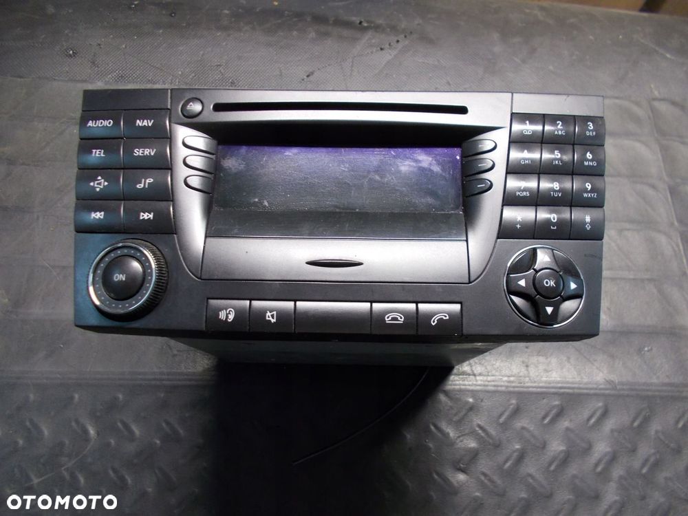 RADIO CD MERCEDES W211 - 1