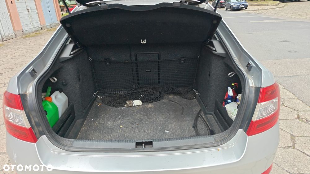 Skoda Octavia 2.0 TDI Edition - 8