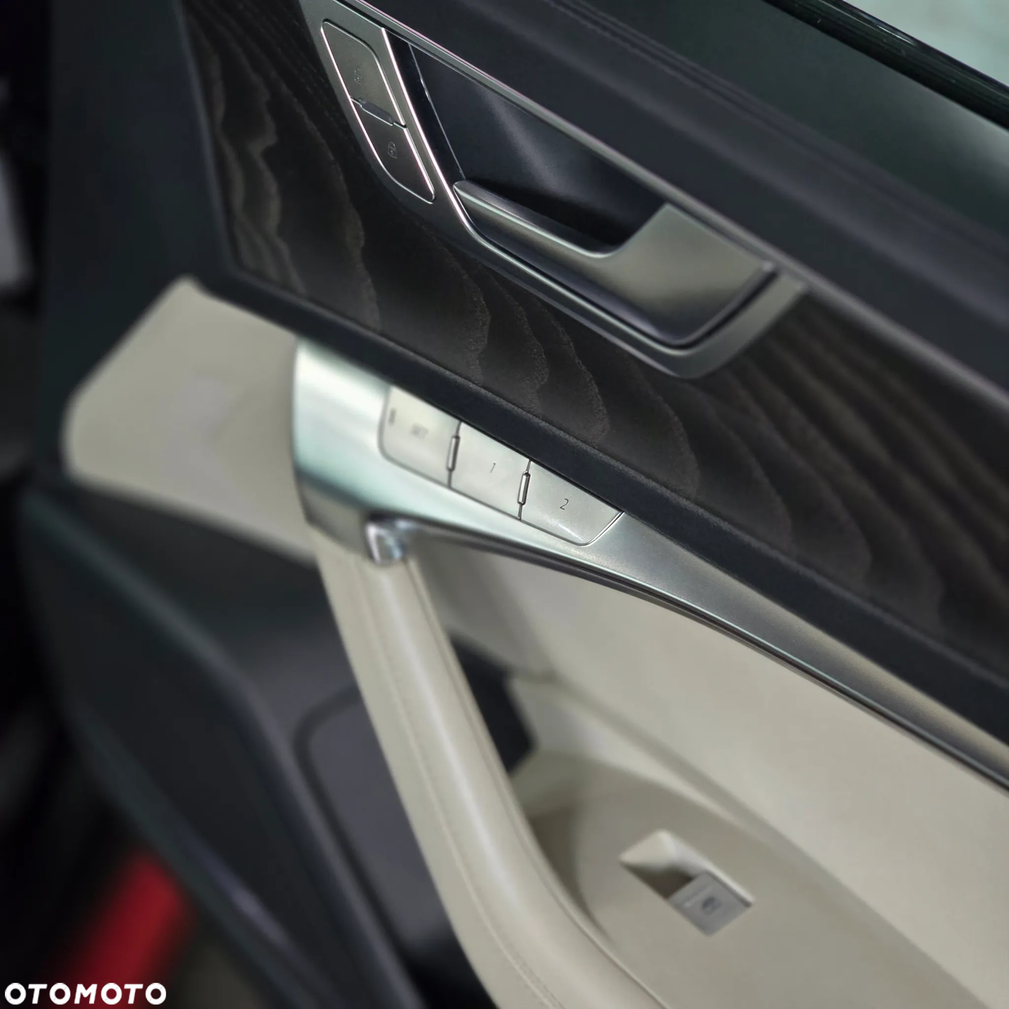 Audi A6 - 6