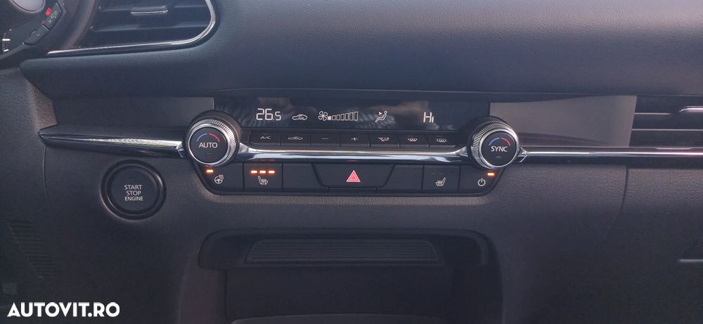 Mazda CX-30 e-SKYACTIV X186 AT MHEV Center-Line - 11