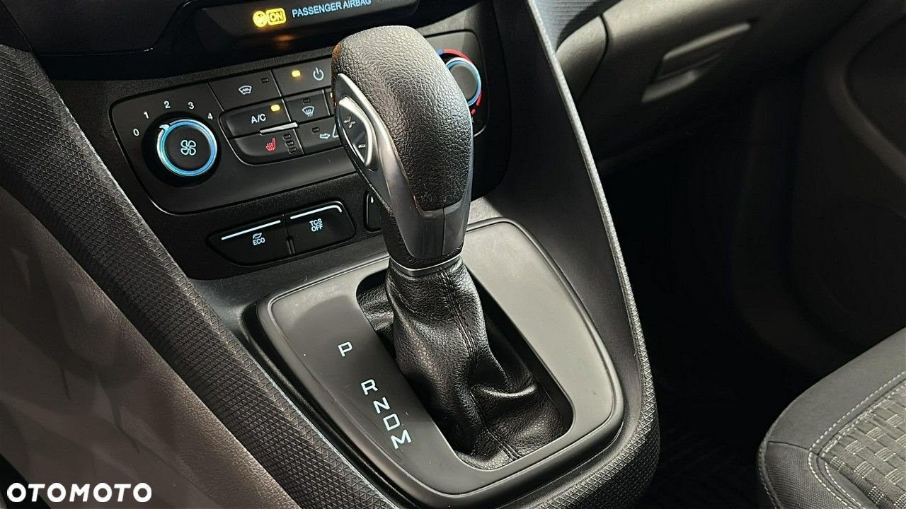 Ford Transit Connect - 19