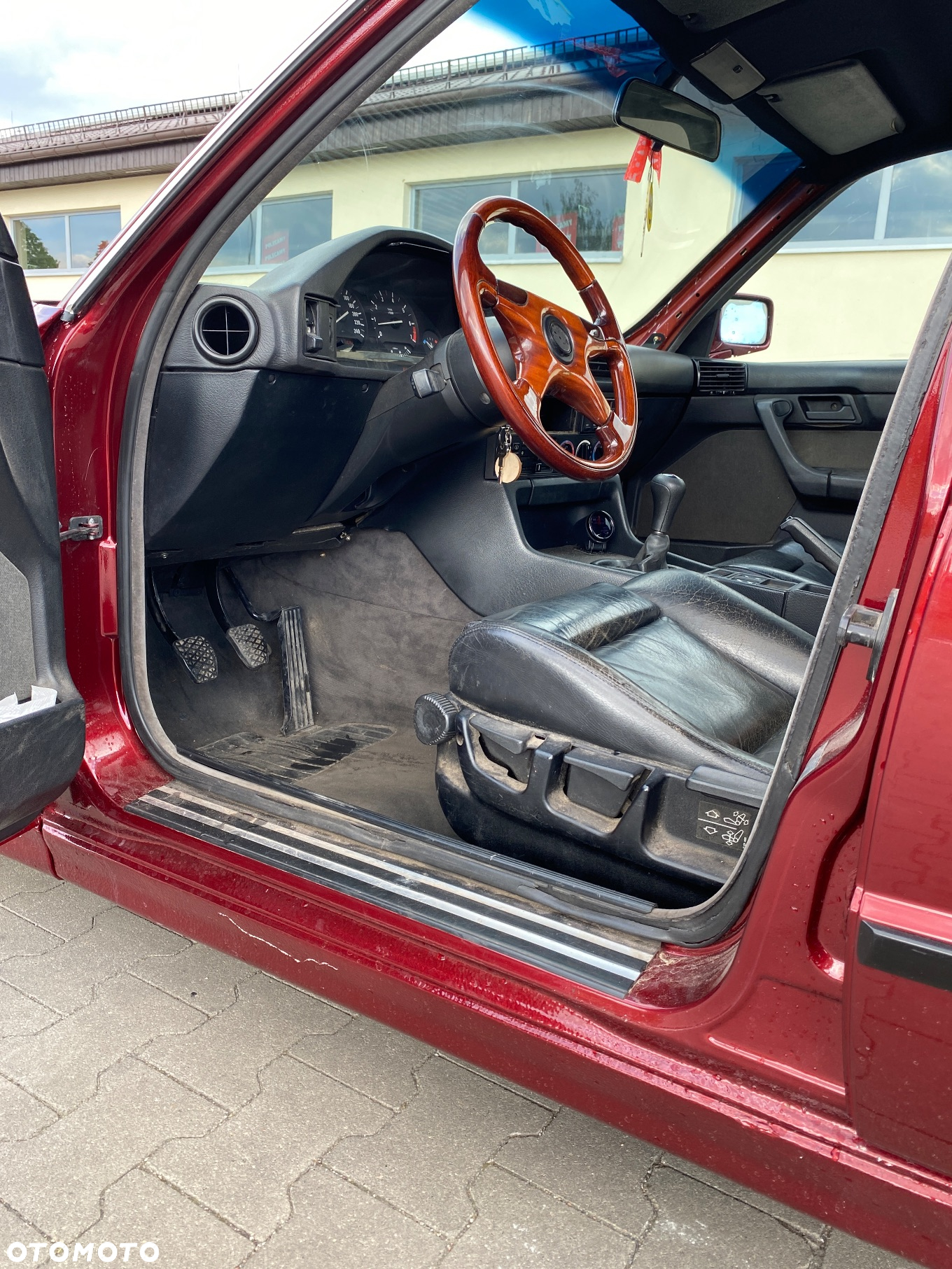 BMW Seria 5 523i - 13