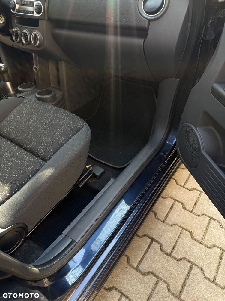 Mitsubishi Colt - 12