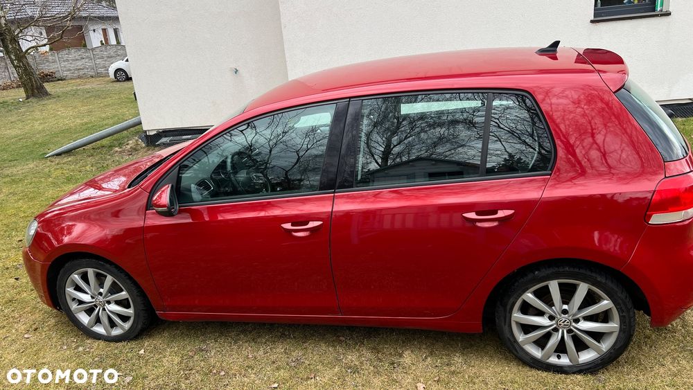 Volkswagen Golf 1.6 TDI DPF BlueMotion - 11