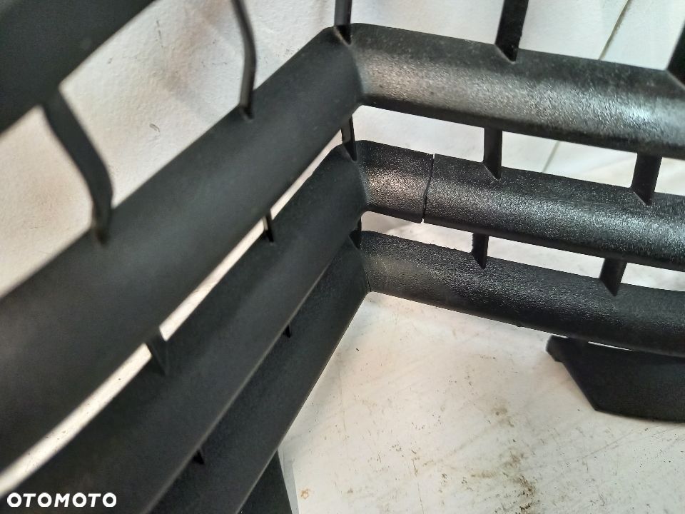 Tesla X kratka wlot powietrza maskownica - 4