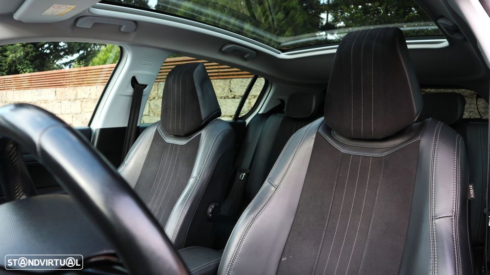 Peugeot 308 1.2 PureTech Allure EAT6 - 9