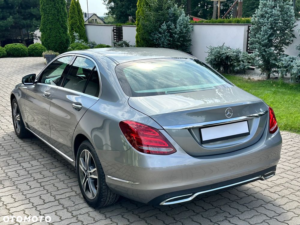 Mercedes-Benz Klasa C - 2