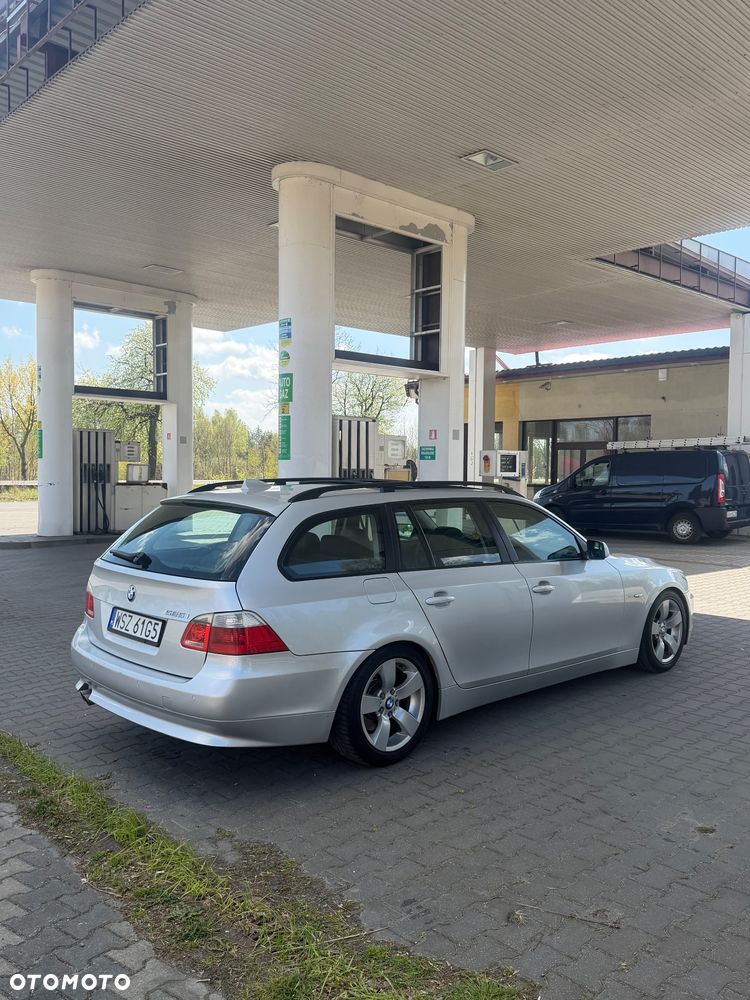 BMW Seria 5 525i - 3