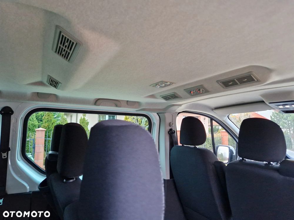 Renault Trafic 2.0 dCi - 34