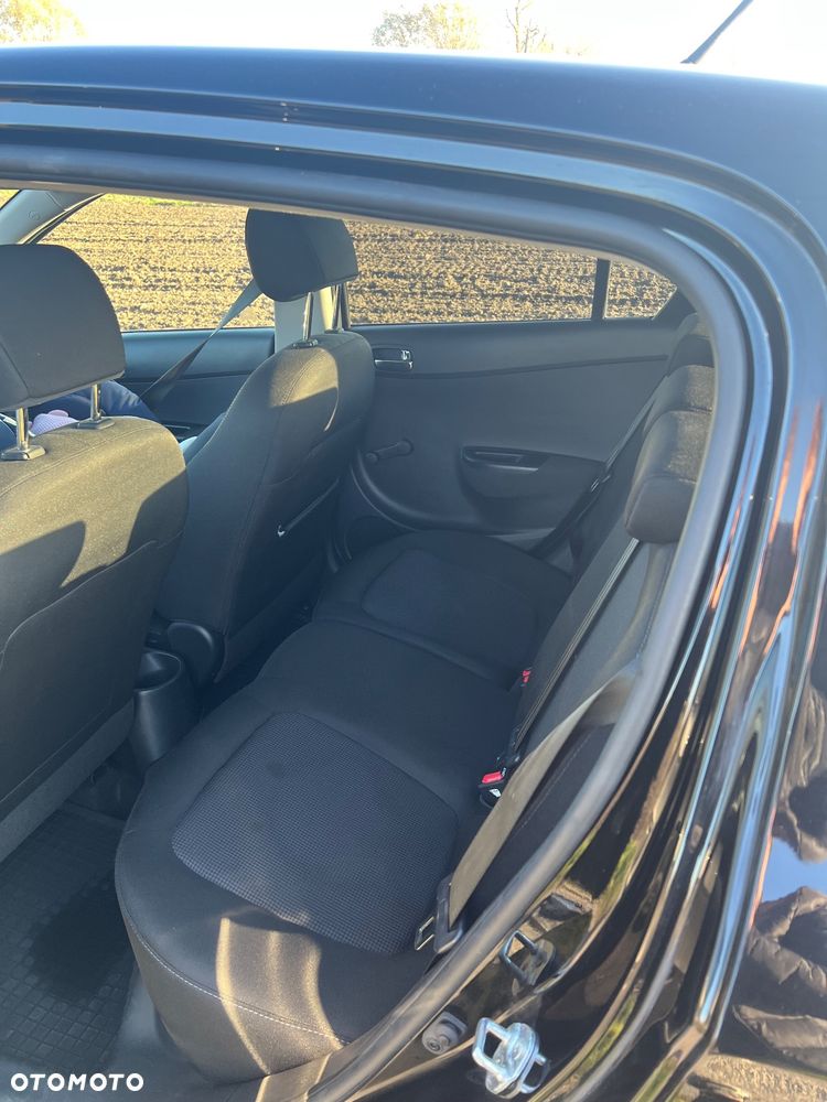 Hyundai i20 1.2 Fifa World Cup Edition - 10