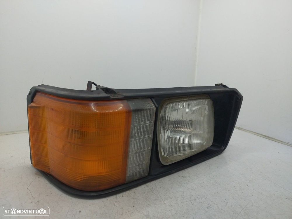 Farol/ Otica Dianteiro Esq Mitsubishi L 300 Iii Caixa (P0_V, P1_V, P_2 - 3