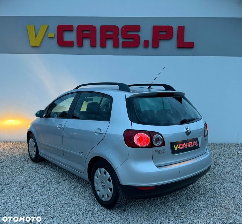 Volkswagen Golf Plus - 18