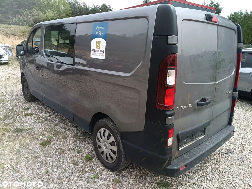 Renault trafic - 3