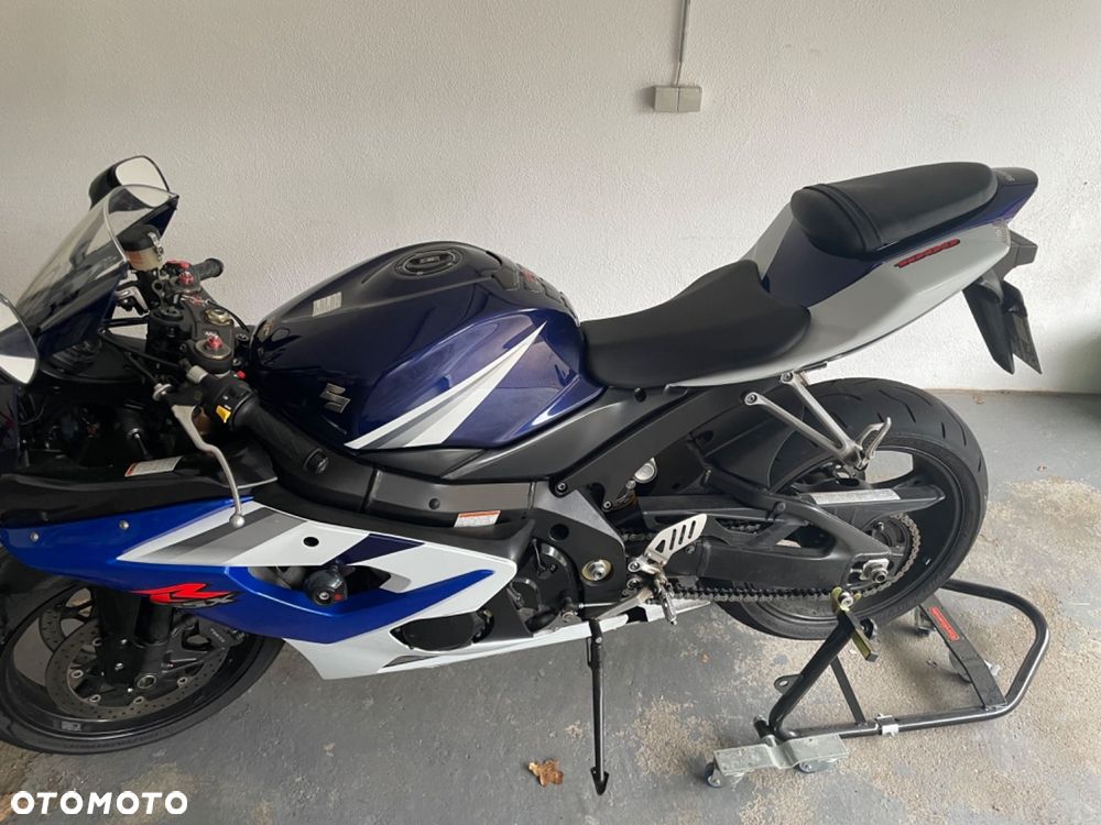 Suzuki GSX-R - 2