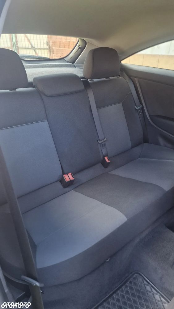 Opel Astra 1.6 Innovation - 11