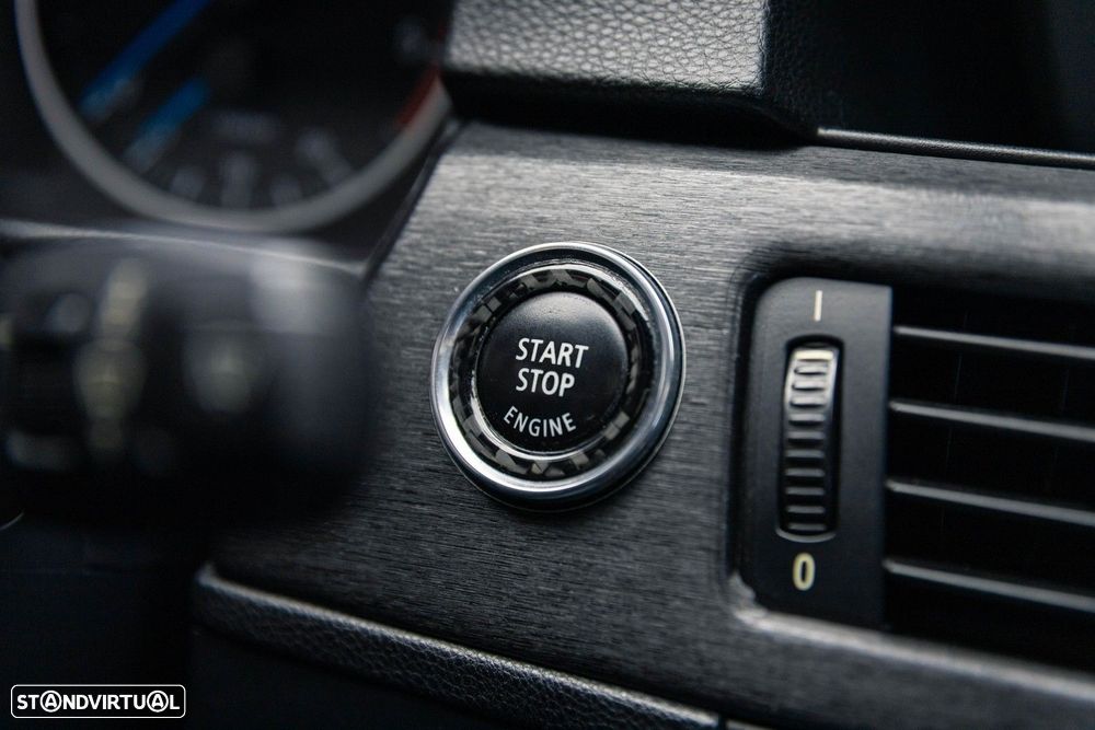 BMW 320 d Coupe - 26