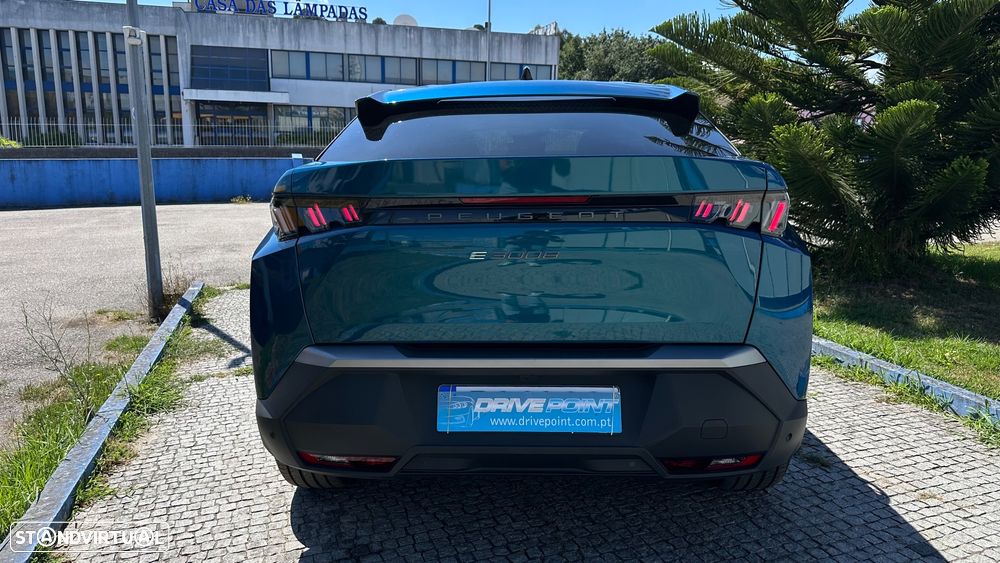 Peugeot E-3008 73 kWh Allure - 17
