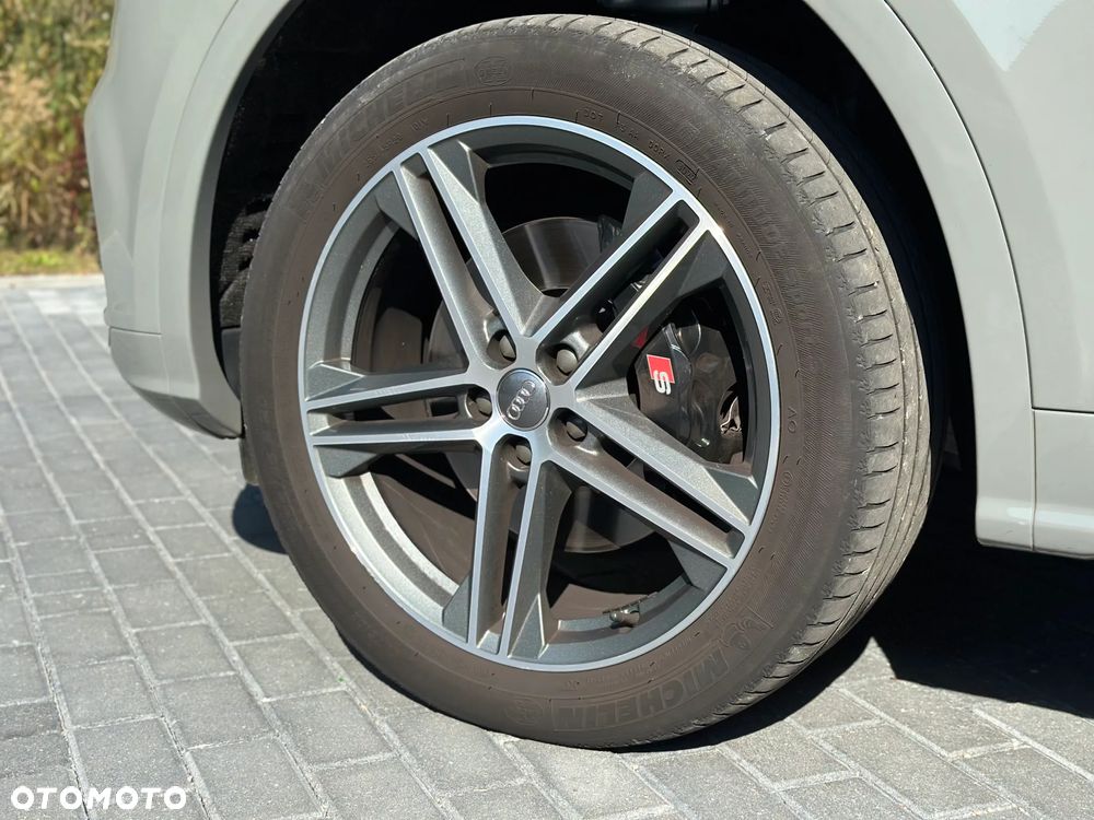 Audi SQ5 - 14