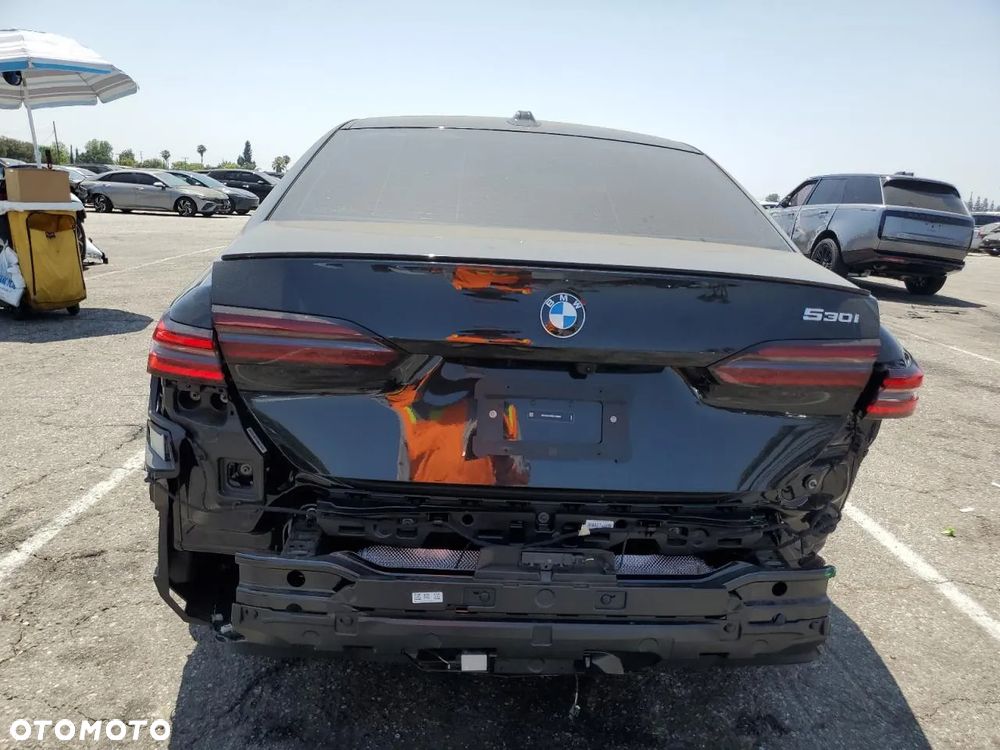 BMW Seria 5 530i - 6
