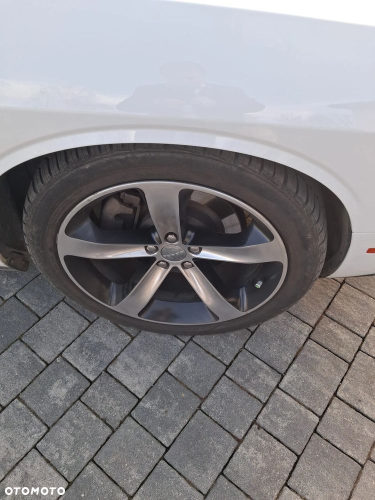 Dodge Challenger Automatik R/T Plus - 9